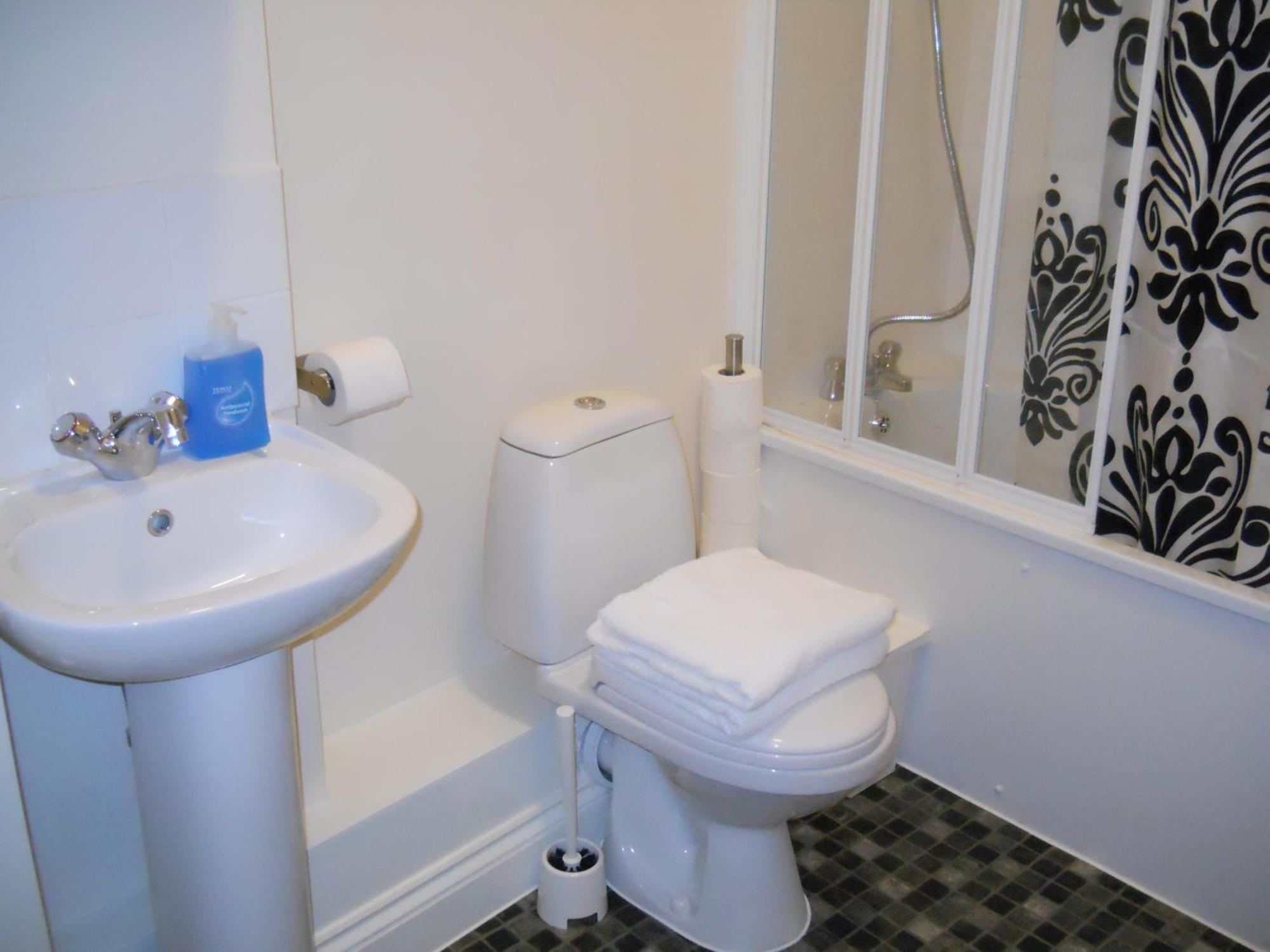 Citystay Guest House Londra Esterno foto