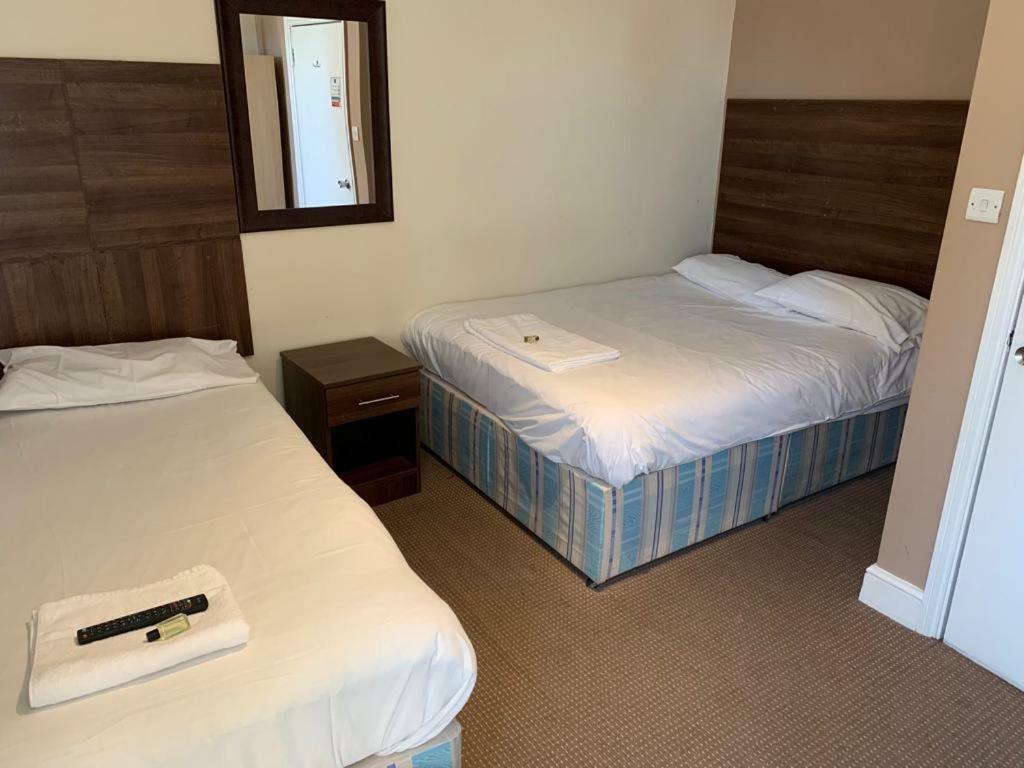 Citystay Guest House Londra Esterno foto